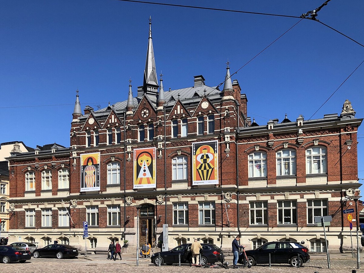 The red-brick museum building on Korkeavuorenkatu.