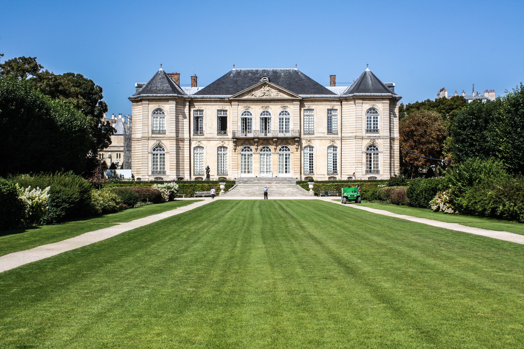 Hôtel Biron and the Musée Rodin garden
